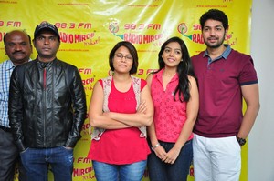 Padesave Movie Team at Radio Mirchi